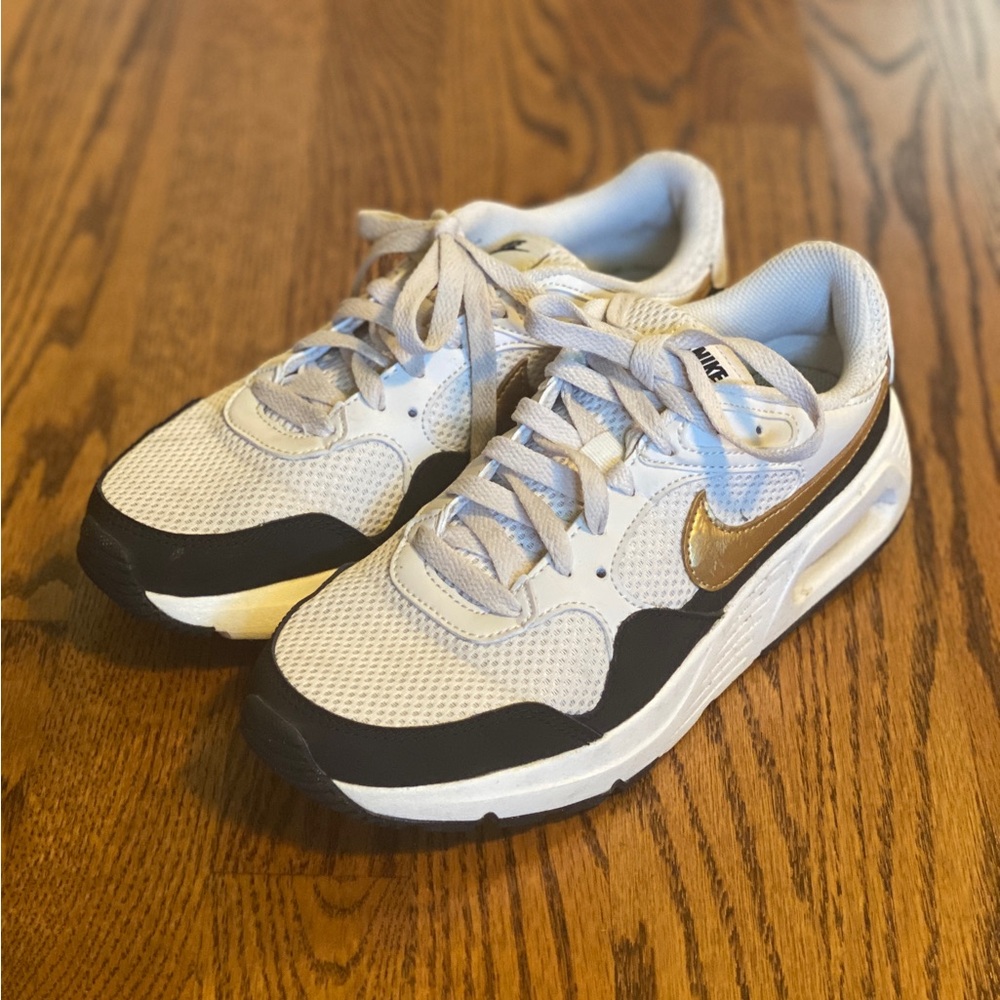 Nike Women's White Black Gold Athletic Sneakers